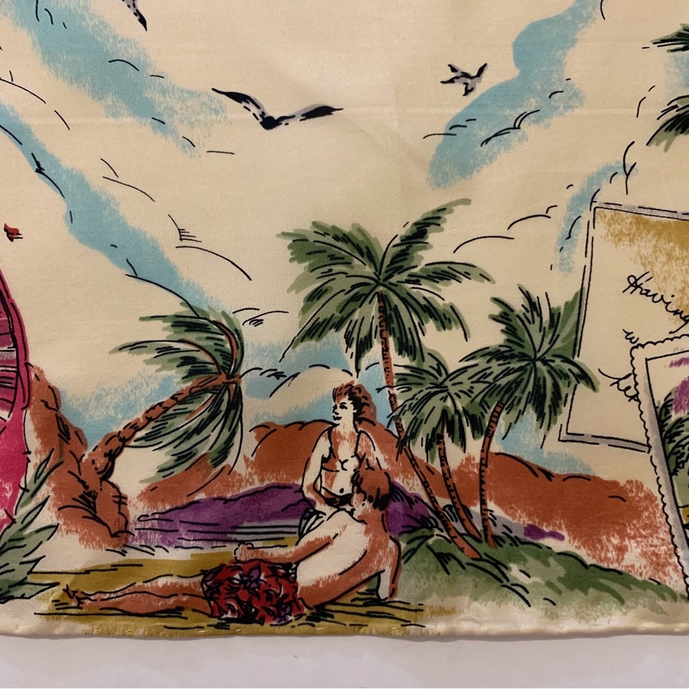 Hawaiian/Beach Scene Scarf - Picture 4 of 6